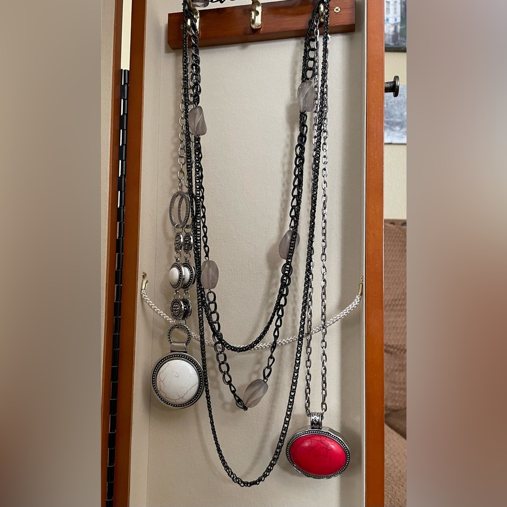 Necklace bundle - like new - orange, white and black necklaces varied lengths